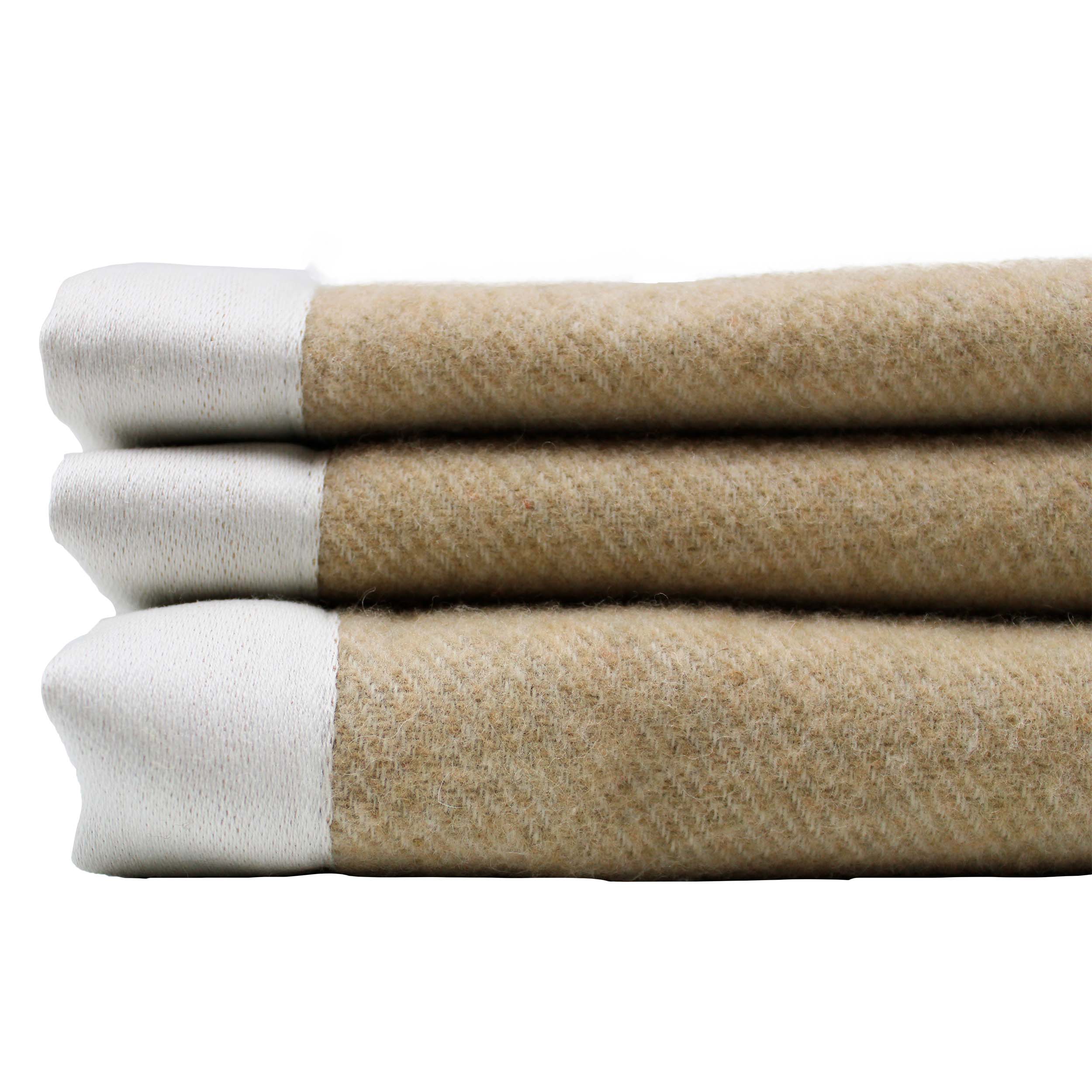 Coperta Leggera Lana e Cashmere Tinta Unita - Clara - Image 2